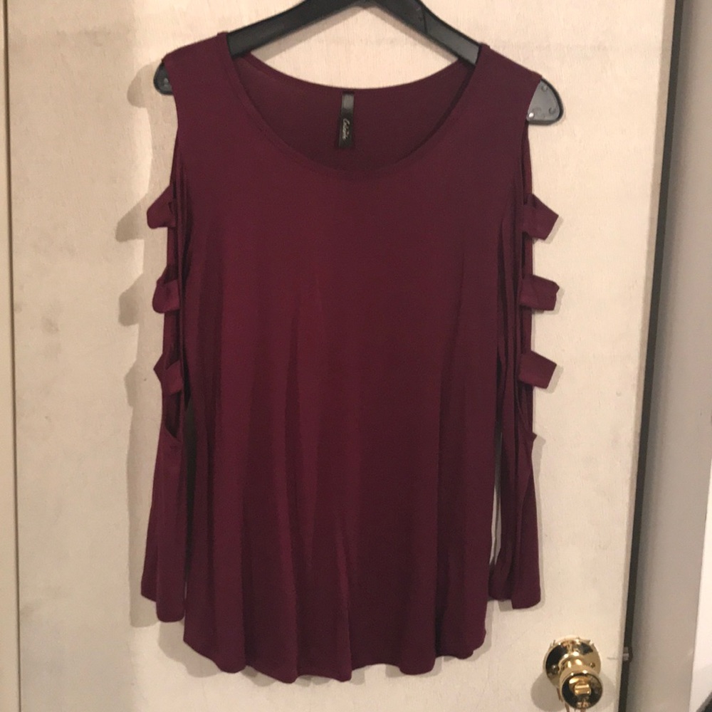 Brand new women’s top - Picture 3 of 3